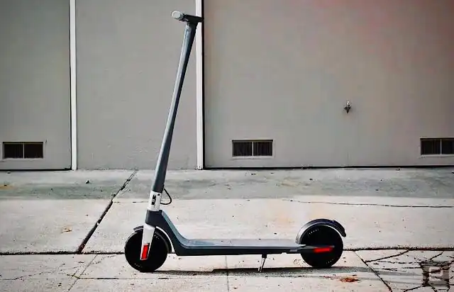 Unagi Scooter Review Image